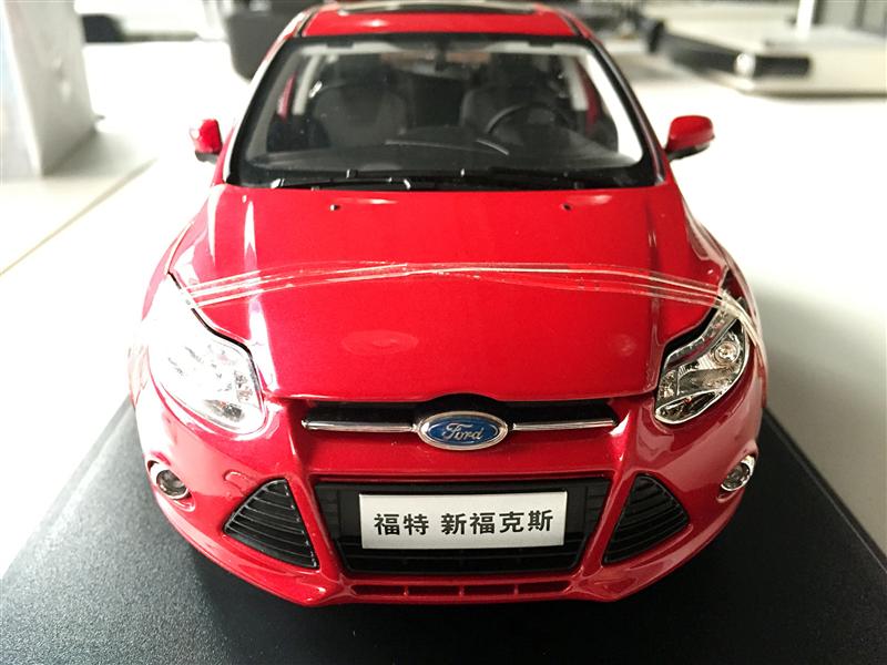 ford new focus diecast toy