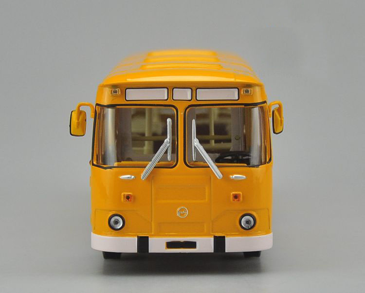die cast 1 43 bus model