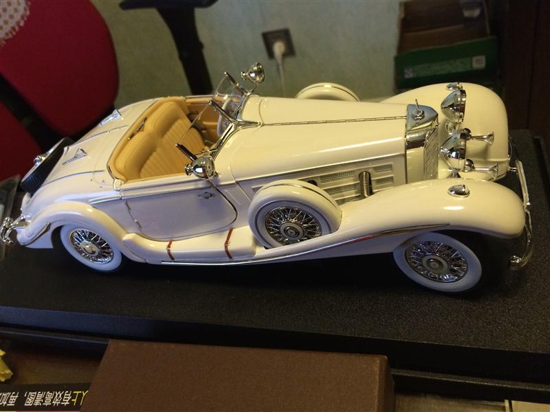 vintage tin model cars